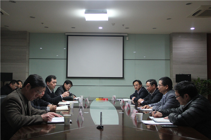 王正喜董事長等領(lǐng)導參加建設(shè)集團黨委擴大會