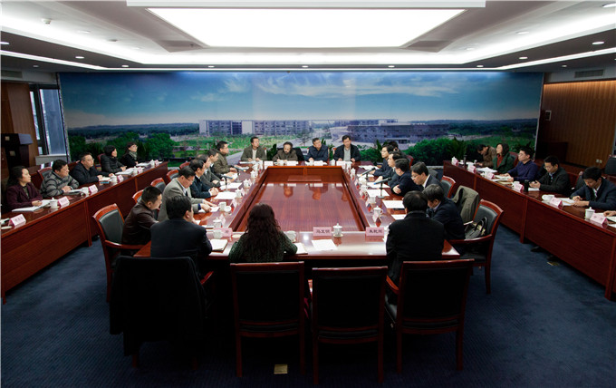 宜興市委市政府領(lǐng)導到訪控股集團