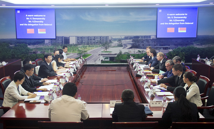 白俄羅斯莫吉廖夫州州長一行到訪蘇豪控股集團(tuán)